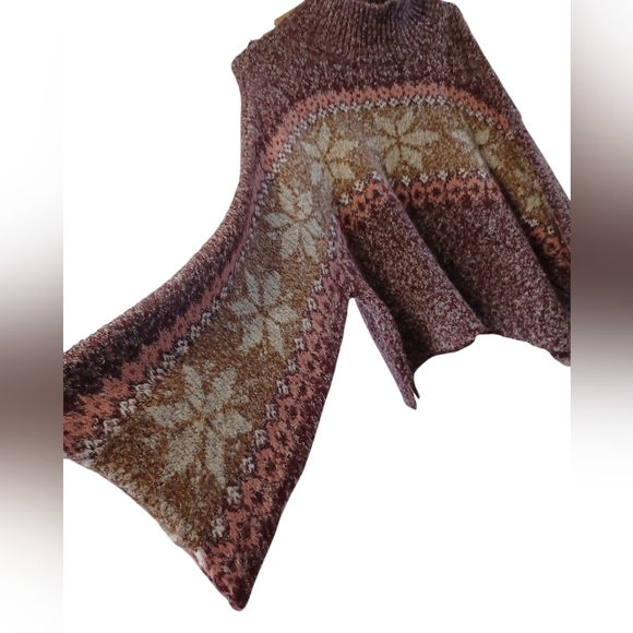 NWT Francesca's Women's Sweater Size Large - Picture 12 of 12